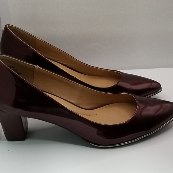 Kstudio patent burgundy block heels - Picture 8 of 10